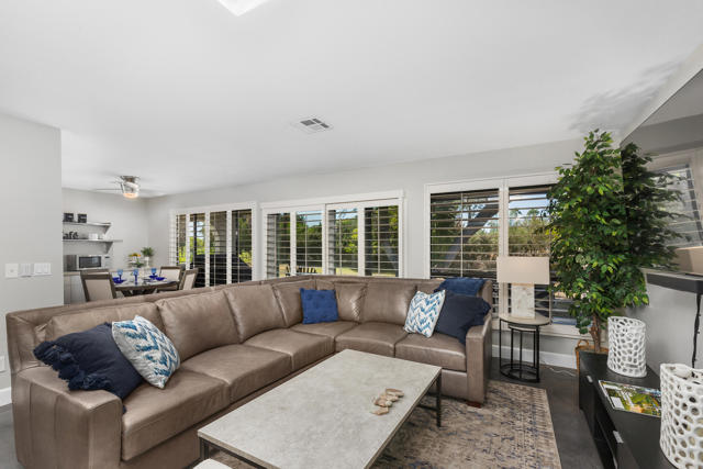 78987 Bayside Court, Bermuda Dunes CA: https://media.crmls.org/mediaz/13744d89-e4be-4df2-8798-99f64aa9ae97.jpg