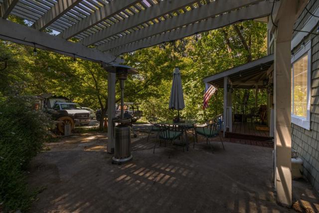 600 Cook Way, Ben Lomond CA: https://media.crmls.org/mediaz/1374a7fe-5520-45bd-8250-9c9e79e9838d.jpg