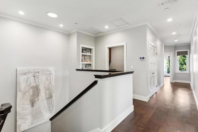 6411 Dowling Dr, La Jolla CA: https://media.crmls.org/mediaz/1374f970-b6e2-443a-bcb2-661669367775.jpg