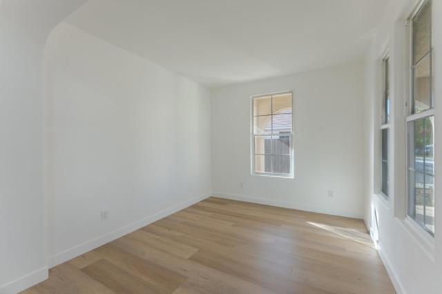 1078 Silver Spur Way, Plumas Lake CA: https://media.crmls.org/mediaz/13750886-bf4d-4a3a-a7c8-956b2fbfca29.jpg