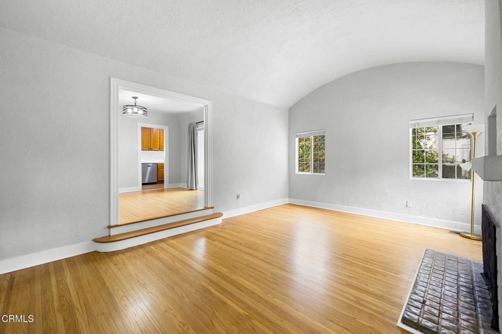 13753D69 5846 4F1E Be82 6Bf297D30E79 3057 Fair Oaks Avenue, Altadena, Ca 91001 &Lt;Span Style='BackgroundColor:transparent;Padding:0Px;'&Gt; &Lt;Small&Gt; &Lt;I&Gt; &Lt;/I&Gt; &Lt;/Small&Gt;&Lt;/Span&Gt;