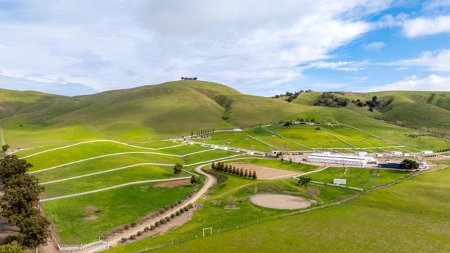 6033 Dagnino Road, Livermore CA: https://media.crmls.org/mediaz/13755b3a-1372-462b-972f-15c7a4b3573b.jpg