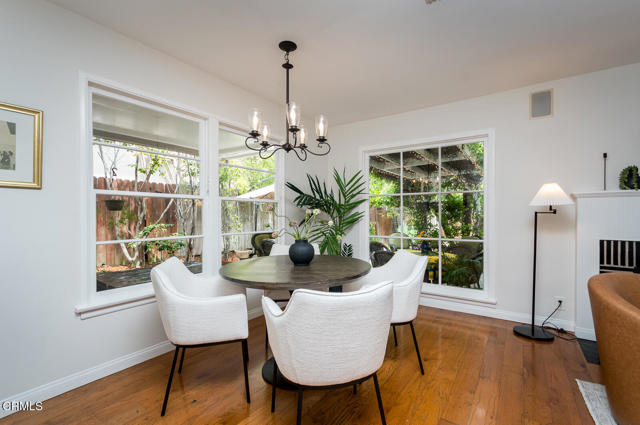 Detail Gallery Image 14 of 46 For 5148 Angeles Crest Hwy, La Canada Flintridge,  CA 91011 - 3 Beds | 2 Baths