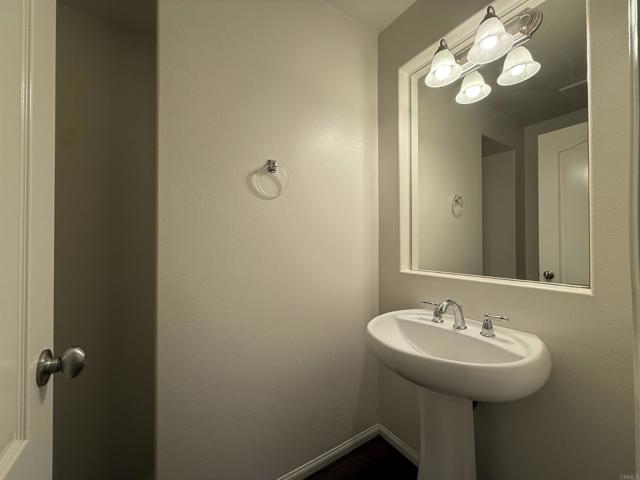 Detail Gallery Image 34 of 40 For 1273 Breakaway Dr, Oceanside,  CA 92057 - 4 Beds | 3/1 Baths