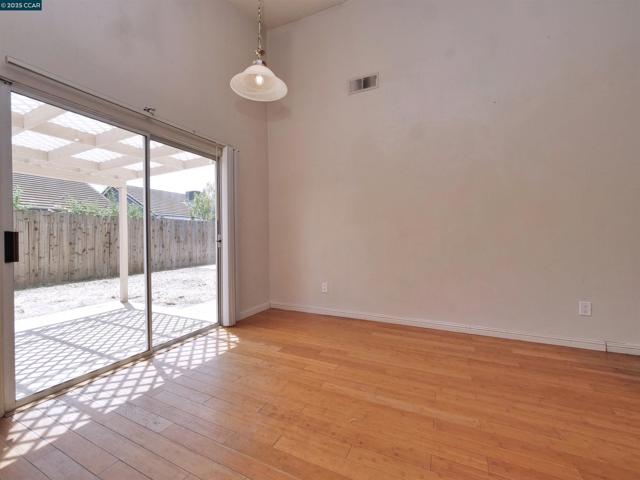 4300 Cannington Lane, Salida CA: https://media.crmls.org/mediaz/1377ded0-5740-4633-8aff-bd9958299030.jpg