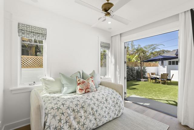 1059 Ocean Blvd, Coronado CA: https://media.crmls.org/mediaz/1378a765-a094-4ac8-bfd0-b073443d3be2.jpg