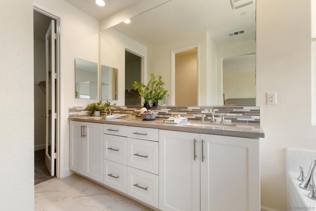 3356 Campo Azul - photo 19