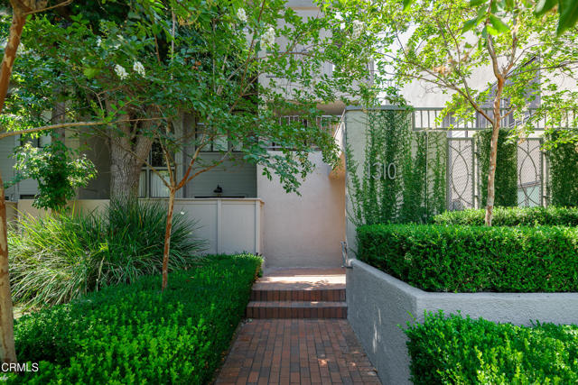 Detail Gallery Image 40 of 51 For 1310 E Orange Grove Bld #114,  Pasadena,  CA 91104 - 2 Beds | 2/1 Baths