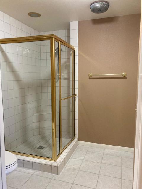 18125 Harbor Drive Drive, Victorville CA: https://media.crmls.org/mediaz/137b9642-0b04-42d5-b1ce-28914baf99aa.jpg