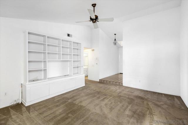 815 Boyle Ave, Escondido CA: https://media.crmls.org/mediaz/137c2f43-8797-44d5-a01a-3c5806b782fd.jpg