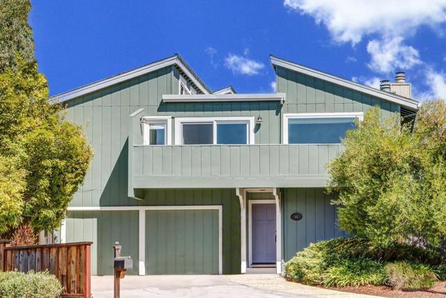166164 Hyannis Court, Aptos CA: https://media.crmls.org/mediaz/137c31b0-2534-4b2c-bed2-32957f6bd412.jpg