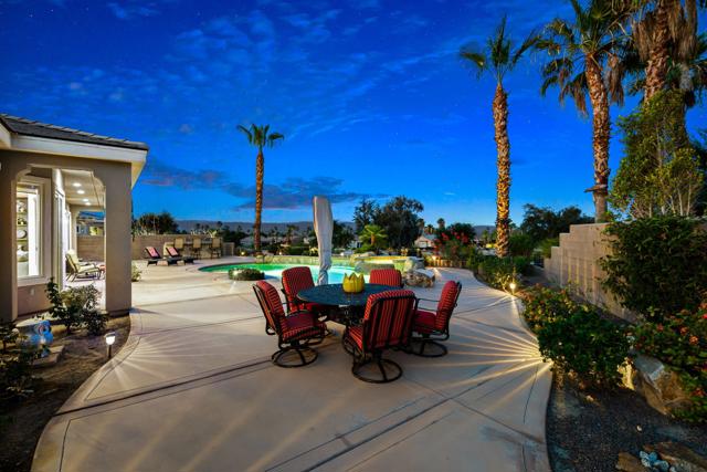 81297 Cantor Court, La Quinta CA: https://media.crmls.org/mediaz/137c584b-6006-4d7a-9103-43e8c5055c95.jpg