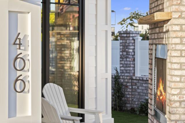 466 Westbourne St, La Jolla CA: https://media.crmls.org/mediaz/137c6980-3f81-4635-9636-d1c392a5c3d2.jpg