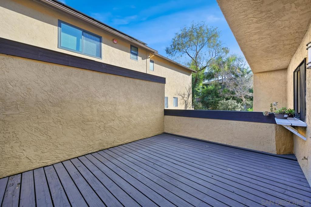 1680 Coast Highway 101 - photo 11