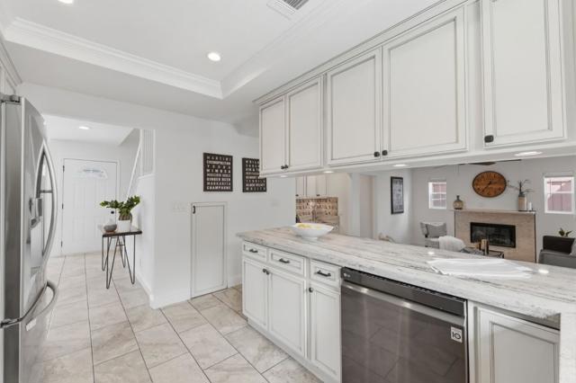 Image 10 of 49 For 222 Belden  