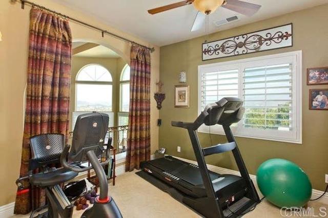 30427 Circle R Lane, Valley Center CA: https://media.crmls.org/mediaz/137ef8fd-39c3-481e-8356-12369acf4fc8.jpg