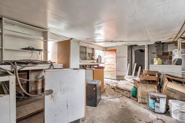 658 Lisbon Street, San Francisco CA: https://media.crmls.org/mediaz/137f75ea-89d2-4412-8949-792e4bbdfb8e.jpg