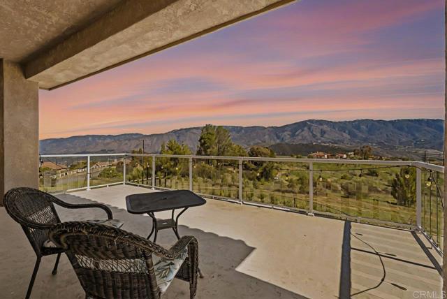 31223 Pauma Heights Road, Valley Center CA: https://media.crmls.org/mediaz/137f7f96-0e3a-49ad-8b1e-4b9761025a5d.jpg