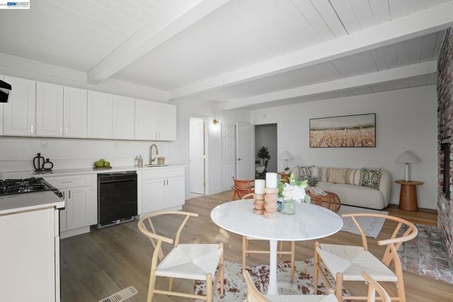 Image 24 of 26 For 1631 Arlington Blvd