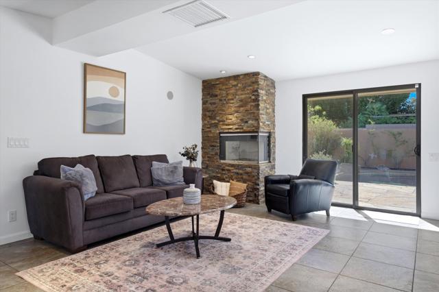 Image 13 of 44 For 47963 Sun Corral Trail