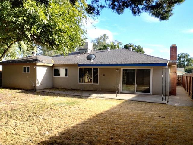 637 Grambling Court, Merced CA: https://media.crmls.org/mediaz/1382dba5-5ab9-43ea-8376-050e4415e75b.jpg