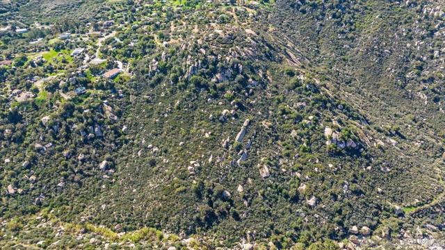 0 Barona Road, Lakeside CA: https://media.crmls.org/mediaz/13842628-b1a5-4691-aec0-f45bf8e03738.jpg