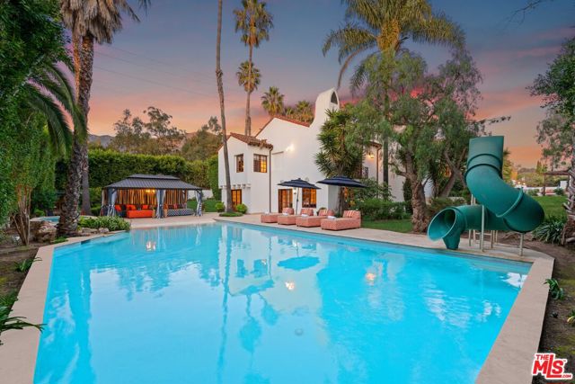 2347 E Valley Road, Santa Barbara CA: https://media.crmls.org/mediaz/138440ef-51b6-41b0-b123-af884f49186e.jpg