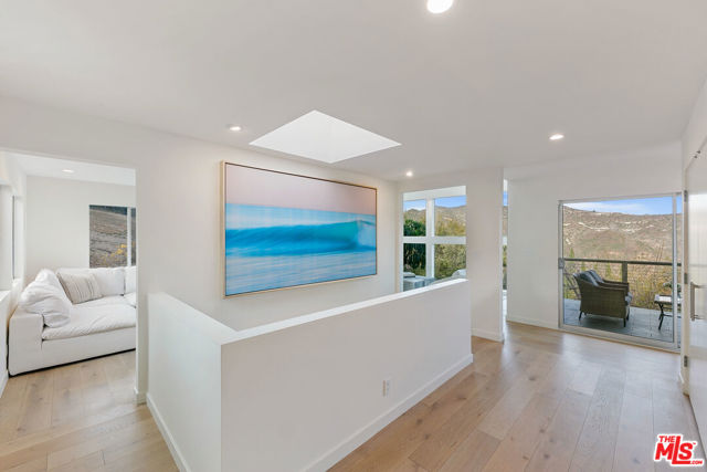 1876 Lookout Road, Malibu CA: https://media.crmls.org/mediaz/1384919f-94f4-46af-910c-0b3872971a4b.jpg