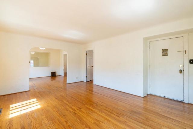 1261 Third Street, Monterey CA: https://media.crmls.org/mediaz/1386b3d9-ba8c-41ef-aee2-0dc9148b9760.jpg