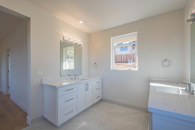 26135 Laureles Grade, Carmel Valley CA: https://media.crmls.org/mediaz/13874a60-c586-458e-8c87-1de66c889beb.jpg