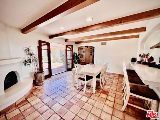 3044 Camino Cielo, Fallbrook CA: https://media.crmls.org/mediaz/1387c39a-9840-4195-bfb2-e683a3d6aff9.jpg