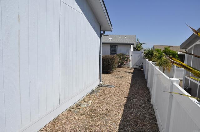 635 Via Costa Rica, Vista CA: https://media.crmls.org/mediaz/1389c272-474b-4892-ba54-8f21fce44e01.jpg