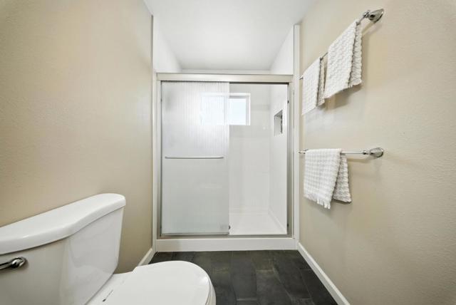 185 N 9th Street, San Jose CA: https://media.crmls.org/mediaz/1389d966-8724-4f32-9b32-3c066a744bf4.jpg