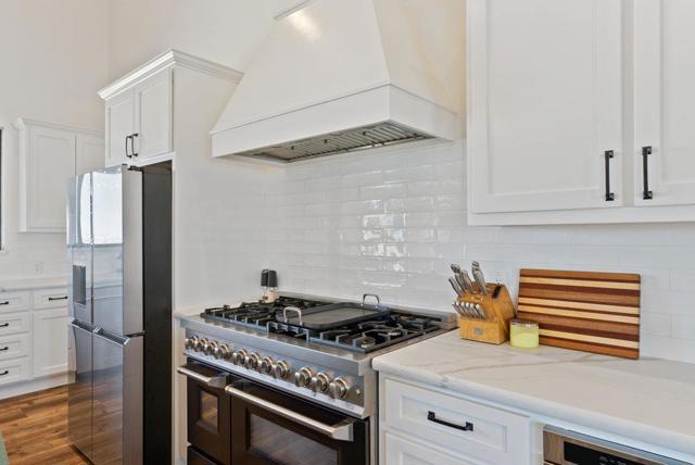 3000 Coppa Court, Hollister CA: https://media.crmls.org/mediaz/138a3a5f-f986-4d14-ba91-334f97ee8bfe.jpg