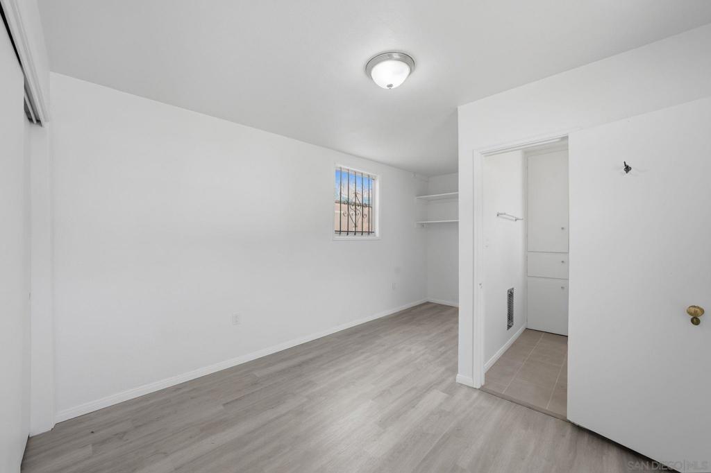 4077 Myrtle - photo 15