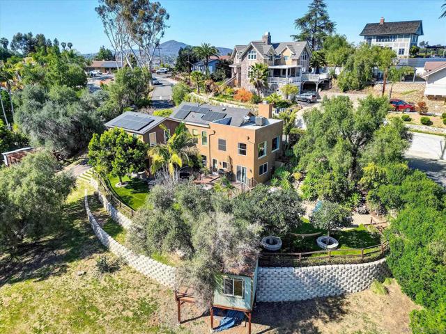 4359 Date Ave, La Mesa CA: https://media.crmls.org/mediaz/138e5ba9-51c1-4847-a6e8-94f00bb8728c.jpg