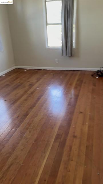 1525 Adeline St, Oakland CA: https://media.crmls.org/mediaz/1390a996-a0ce-486f-8c49-d535f7d181b2.jpg