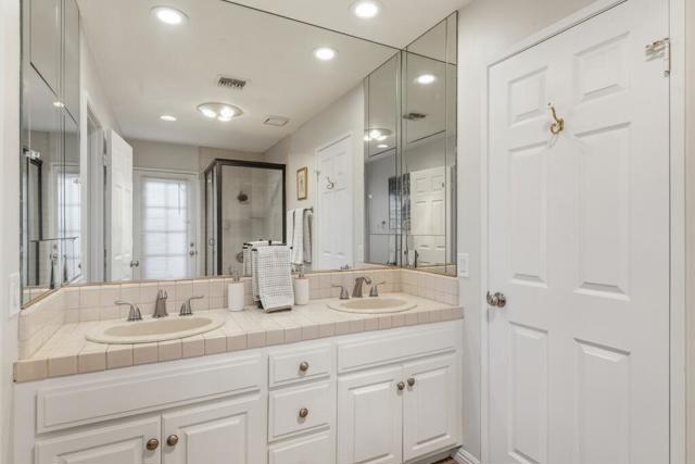 75377 Montecito Drive, Indian Wells CA: https://media.crmls.org/mediaz/1391060d-ff50-42c5-bde7-88a1dcc97c8a.jpg