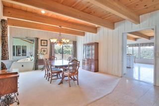 17280 Tamara Lane, Royal Oaks CA: https://media.crmls.org/mediaz/13928441-3053-4415-a856-184a3ec00205.jpg