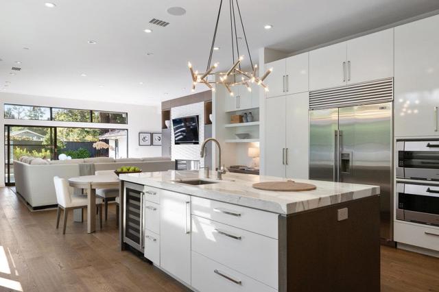 45 Kammerer Court, Hillsborough CA: https://media.crmls.org/mediaz/1392a6c5-ee55-48e2-8582-f81d40c5c645.jpg