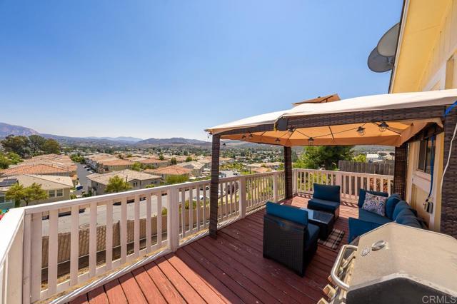 Detail Gallery Image 4 of 26 For 13162 Highway 8 Business Spc 4, El Cajon,  CA 92021 - 3 Beds | 2 Baths