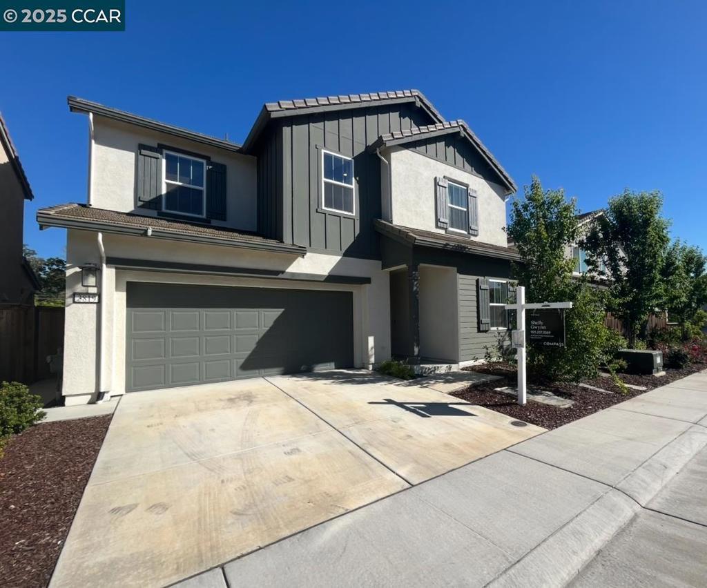 3819 Ponderosa Pine Ln