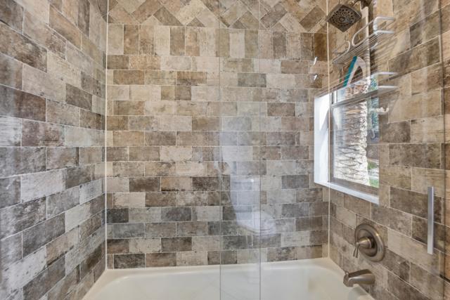 Detail Gallery Image 15 of 49 For 17345 Iron Mountain Dr, Poway,  CA 92064 - 4 Beds | 3/1 Baths