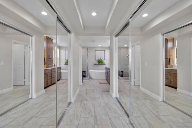 2106 Laura Dr, Escondido CA: https://media.crmls.org/mediaz/1396c304-296a-4ff8-a387-c25b89094750.jpg