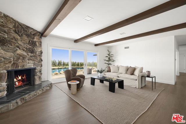 5 Bed Home for Sale in Pacific Palisades, California