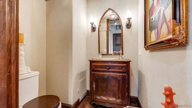 Image 43 of 75 For 877 Island Ave  1006