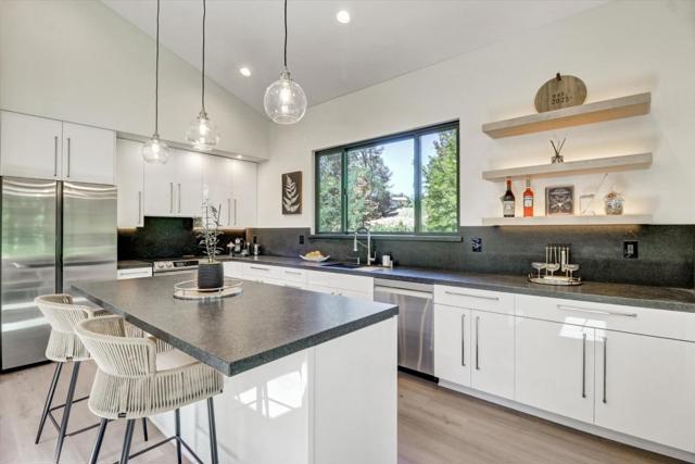 80 Via Aspero, Alamo CA: https://media.crmls.org/mediaz/13983d96-267c-4f8c-bb4e-59a32a830124.jpg