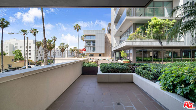 Image 16 of 60 For 1755 Ocean Avenue 303