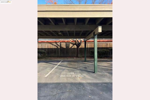 95 Mozden Ln, Pleasant Hill CA: https://media.crmls.org/mediaz/1398ba3e-dee8-4d40-a06f-db950c725983.jpg