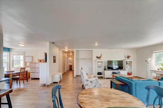 15720 Zeigler Court, Ramona CA: https://media.crmls.org/mediaz/1398f0c6-94ed-45e7-b5fd-506ecfa62da9.jpg